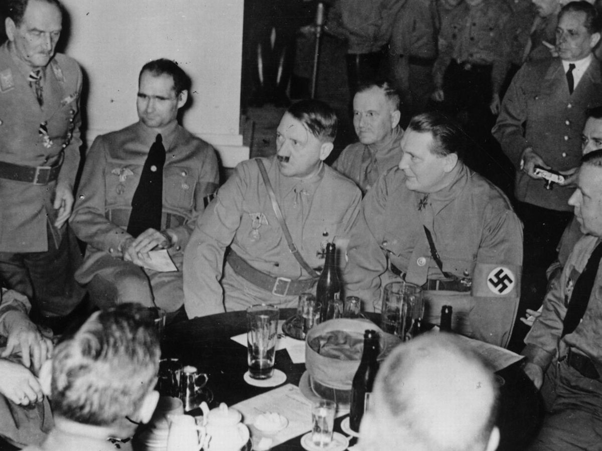 Гитлер и Геринг в Мюнхене
